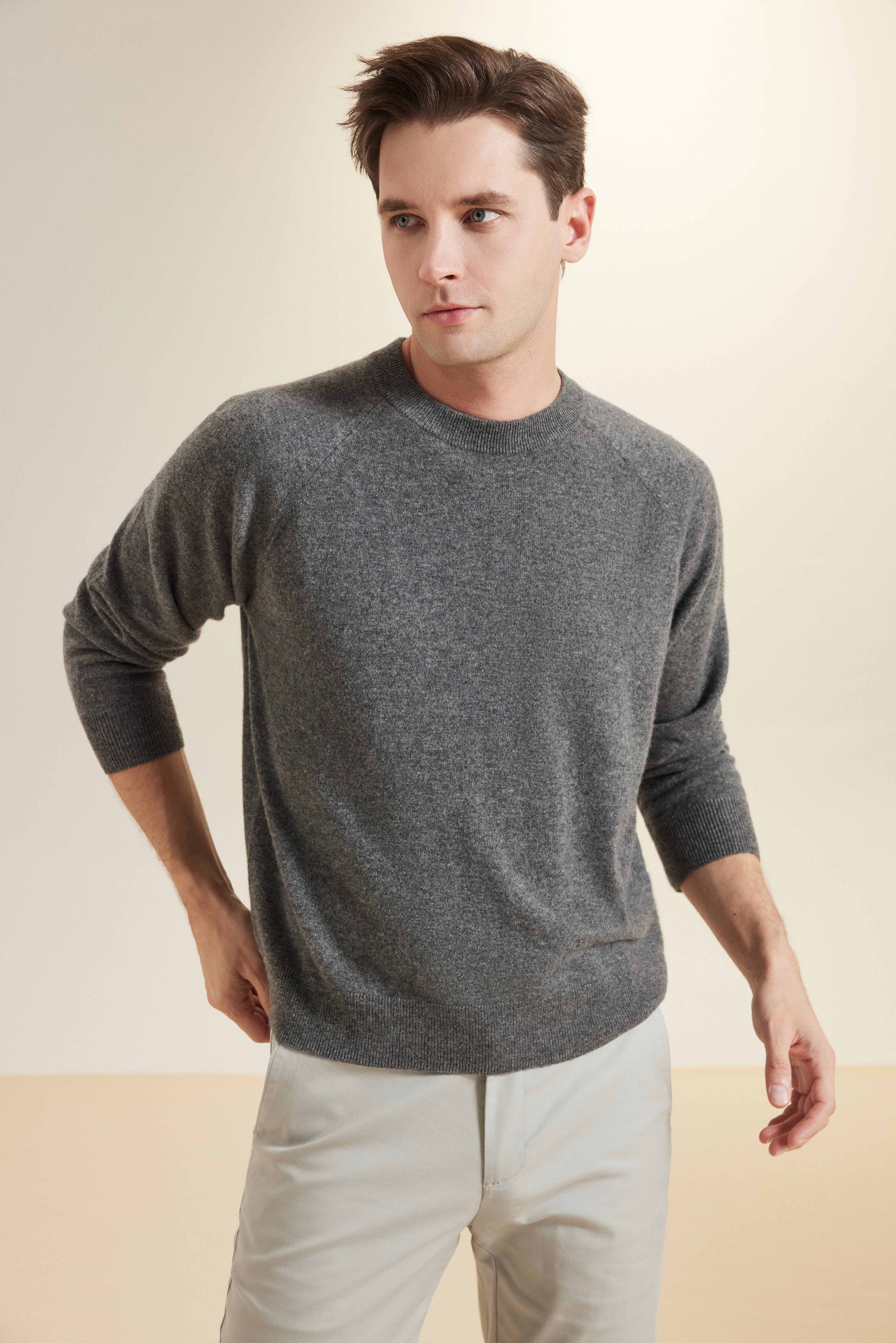 YWÉRA 100% Pure Cashmere Men’s Classic Crewneck Sweater