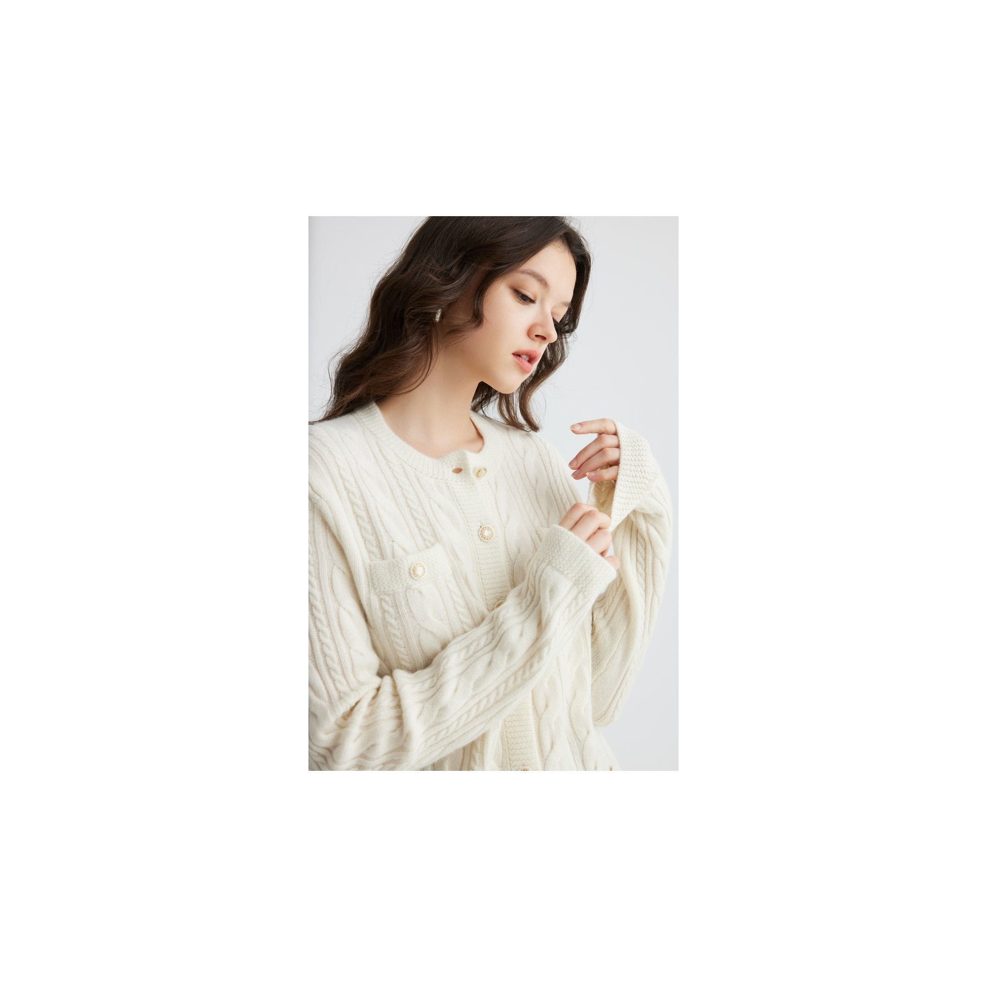 YWÉRA Cable-Knit Pure Cashmere Cardigan — White