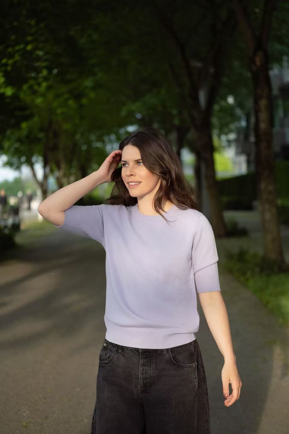YWÉRA Essential Cashmere Short Sleeve Sweater