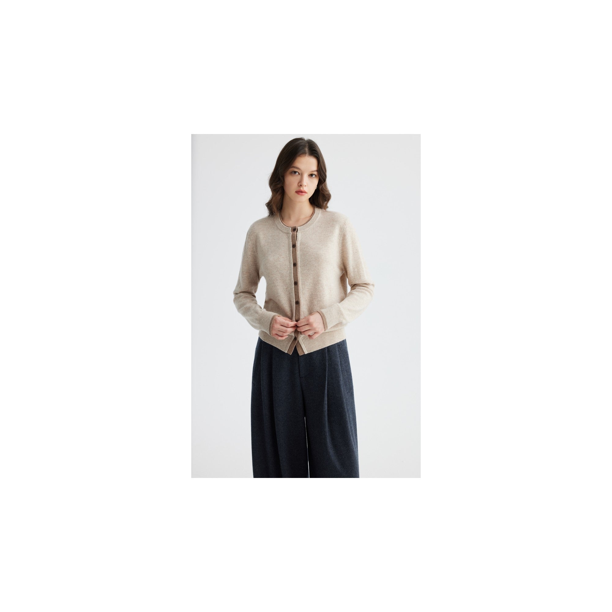YWÉRA Pure Wool Crewneck Cardigan — Light Khaki